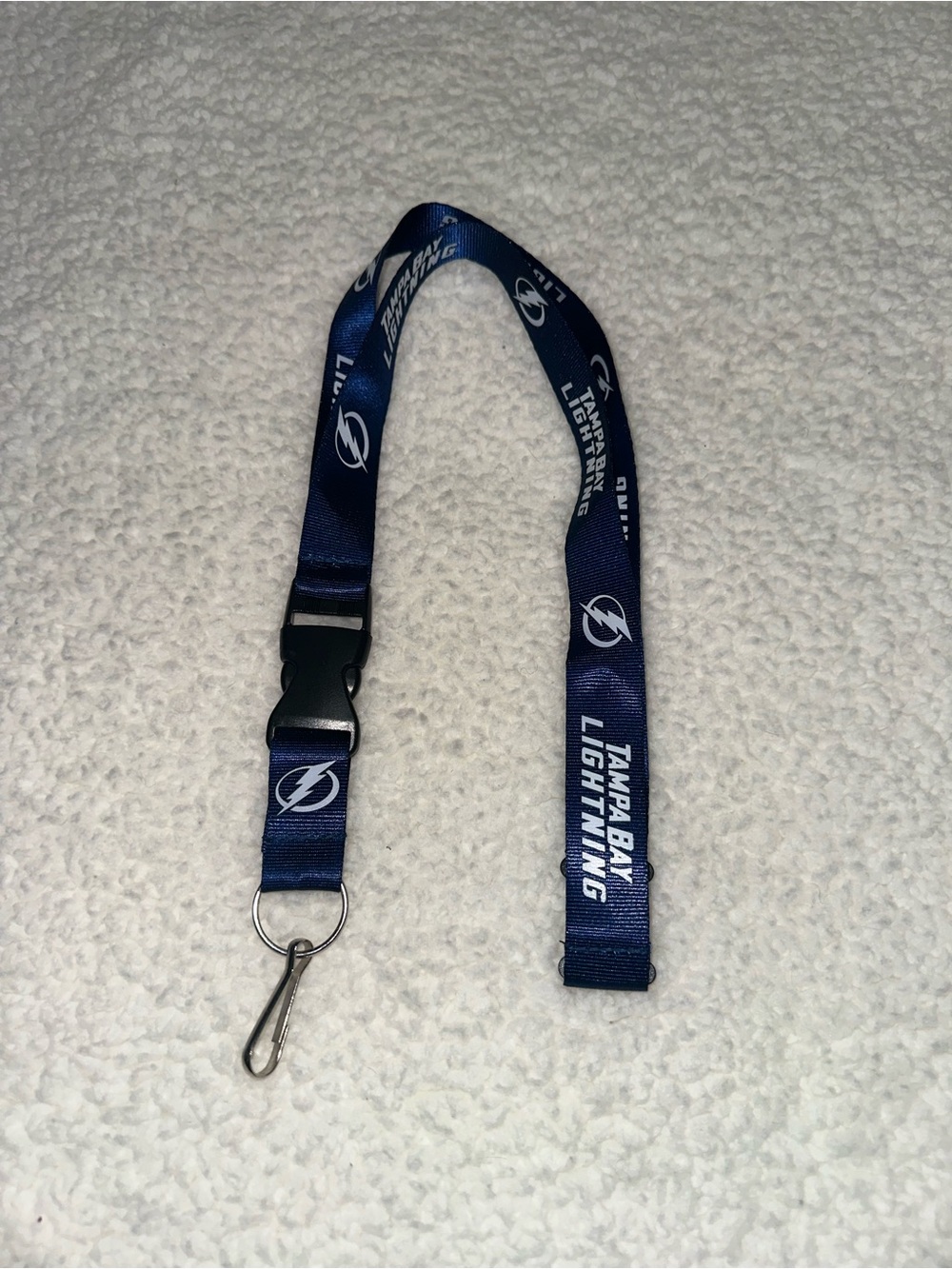 NWOT Tampa Bay Lightning Navy Blue Team Lanyard